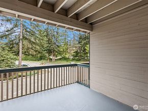 5620 200th Street SW A102, Lynnwood WA 98036