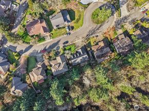 14335 SE 63rd Street, Bellevue WA 98006
