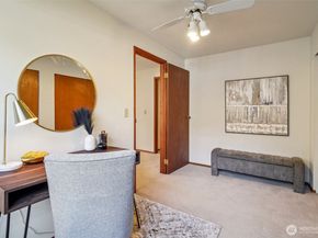 14335 SE 63rd Street, Bellevue WA 98006
