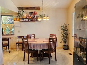 10903 Whitman Avenue N, Seattle WA 98133