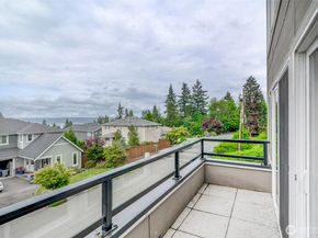 4307 166th Lane SE, Bellevue WA 98006