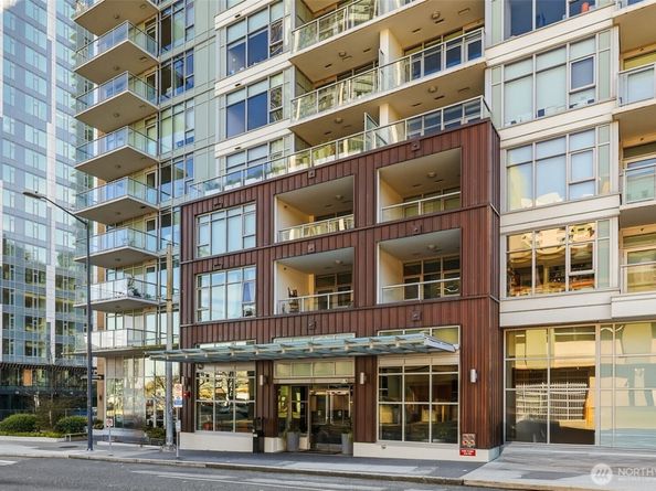 583 Battery Street 715N, Seattle WA 98121