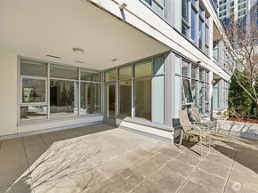 583 Battery Street 715N, Seattle WA 98121