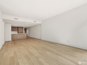 583 Battery Street 715N, Seattle WA 98121