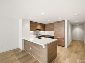 583 Battery Street 715N, Seattle WA 98121