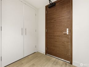 583 Battery Street 715N, Seattle WA 98121