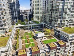 583 Battery Street 715N, Seattle WA 98121