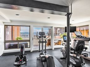 2360 43rd Ave E 404, Seattle WA 98112