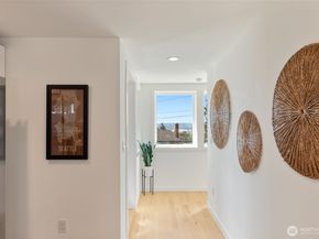 1556 S Pearl Street C, Seattle WA 98108