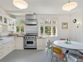 2844 Cascadia Avenue S, Seattle WA 98144