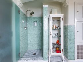 2844 Cascadia Avenue S, Seattle WA 98144