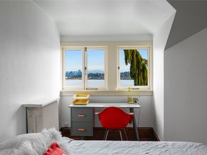2844 Cascadia Avenue S, Seattle WA 98144