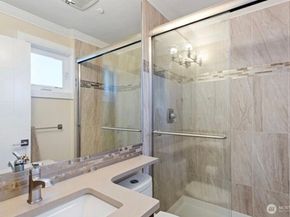 23905 43rd Avenue S, Kent WA 98032