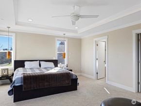 23905 43rd Avenue S, Kent WA 98032