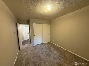 2562 Thorndyke Avenue W 303, Seattle WA 98199