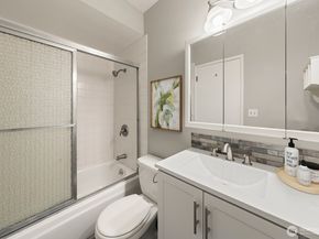 2562 Thorndyke Avenue W 303, Seattle WA 98199