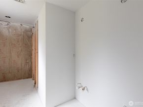 9617 15th Avenue NE, Seattle WA 98115
