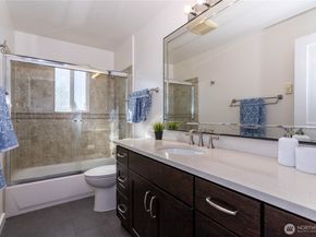 3905 NE 6th Street, Renton WA 98056