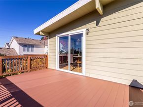 3905 NE 6th Street, Renton WA 98056