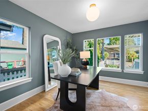 7511 41st Avenue NE, Seattle WA 98115