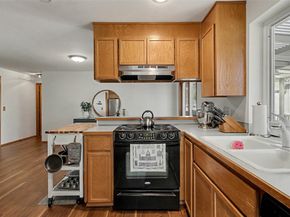 16302 230th Avenue SE, Maple Valley WA 98038