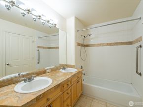 2220 132nd Avenue SE A102, Bellevue WA 98005