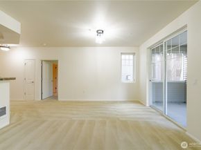 2220 132nd Avenue SE A102, Bellevue WA 98005