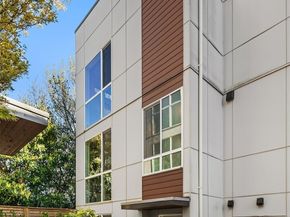 7514 15th Avenue NW F, Seattle WA 98117