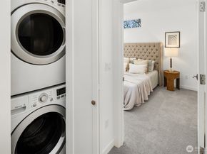 7514 15th Avenue NW F, Seattle WA 98117