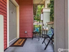 9403 176 Place NE 3, Redmond WA 98052