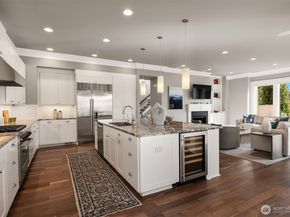 6518 SE 28th Street, Mercer Island WA 98040