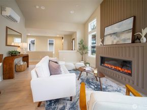 434 20th Ave, Kirkland WA 98033