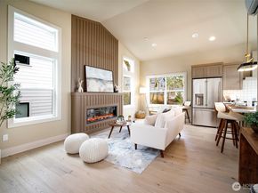 434 20th Ave, Kirkland WA 98033
