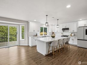37920 21st Place S, Federal Way WA 98003