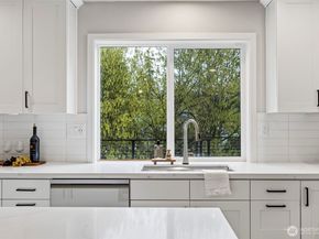 37920 21st Place S, Federal Way WA 98003