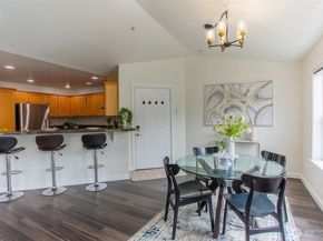 10620 221st Lane NE 203, Redmond WA 98053