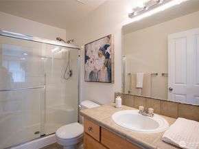 10620 221st Lane NE 203, Redmond WA 98053