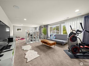 10351 SE 8th Street, Bellevue WA 98004