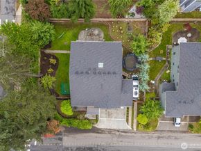 10351 SE 8th Street, Bellevue WA 98004