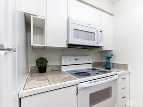 1555 Union Avenue NE 22, Renton WA 98059