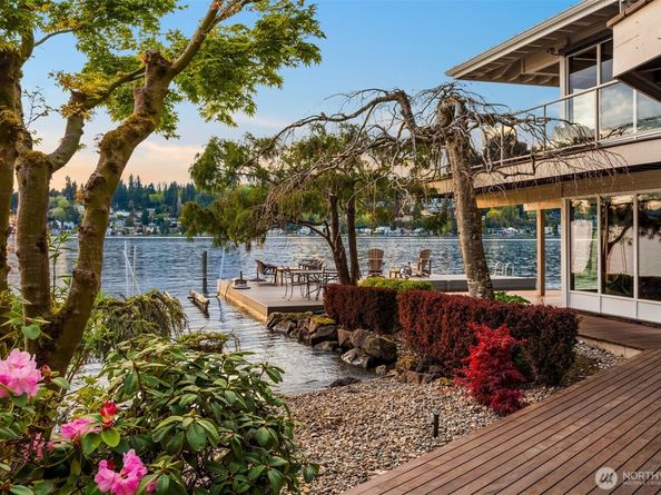 2095 Rose Point Lane, Kirkland, WA 98033 - For Sale