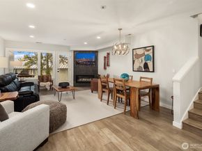 9039 NE Juanita Drive 304, Kirkland WA 98034