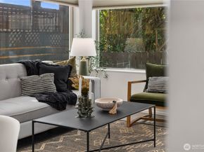 929 14th Avenue, Seattle WA 98122