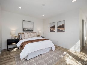 929 14th Avenue, Seattle WA 98122