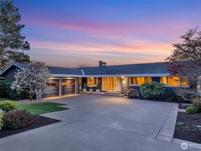6749 82nd Avenue SE, Mercer Island WA 98040