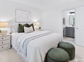 10357 156th Lane NE 101, Redmond WA 98052