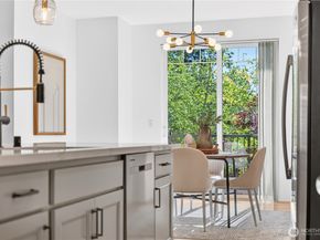 10357 156th Lane NE 101, Redmond WA 98052