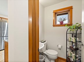 3318 Wetmore Avenue S E, Seattle WA 98144