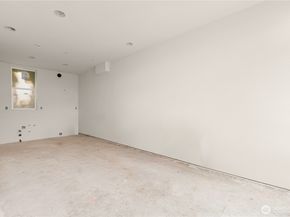 2452 NW 60th Street, Seattle WA 98107