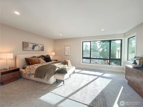 1630 104th Avenue SE, Bellevue WA 98004